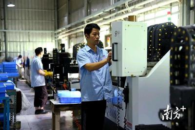 茂名電白多地鄉(xiāng)賢回流農(nóng)村辦廠,創(chuàng)業(yè)就業(yè)都有盼頭